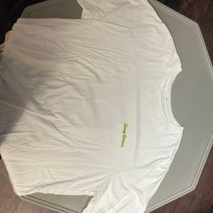 Tommy Bahama t shirt